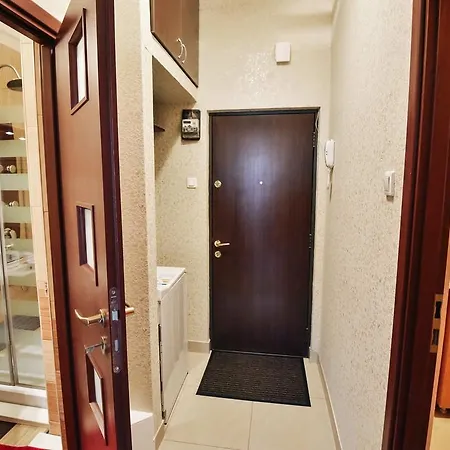 Nottara Vintage Studio Apartment *